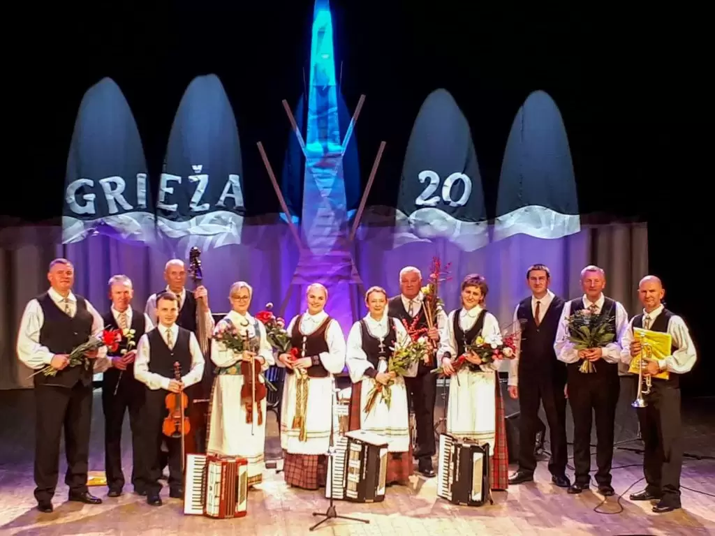 Kapela grieža