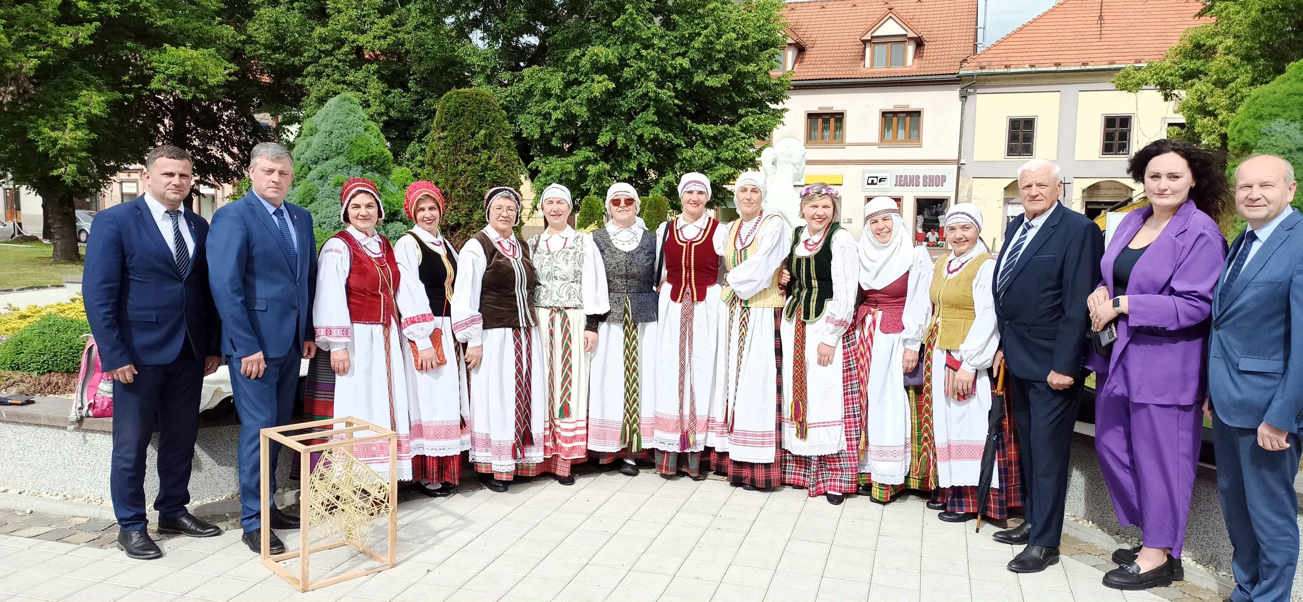Tradicinių kanklių ansamblis „LAUMAKĖ“