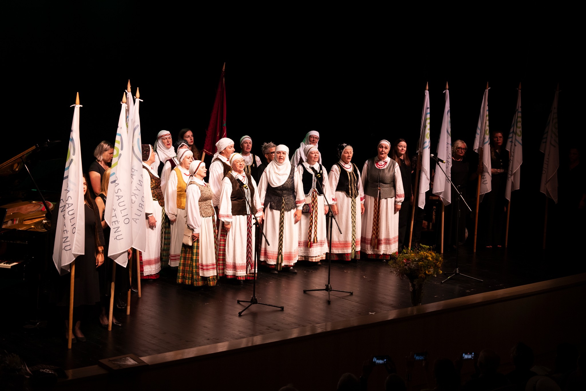 Folkloro ansamblis „Valaukis“
