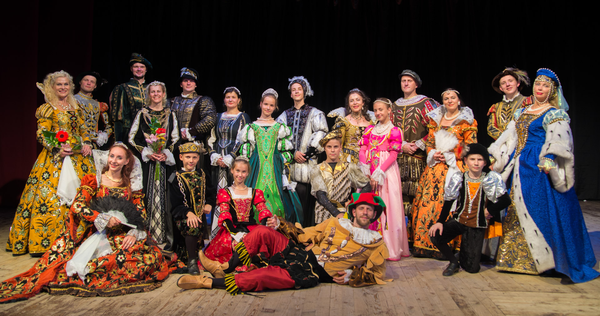 Istorinių šokių studija „Baltoji Pavana“