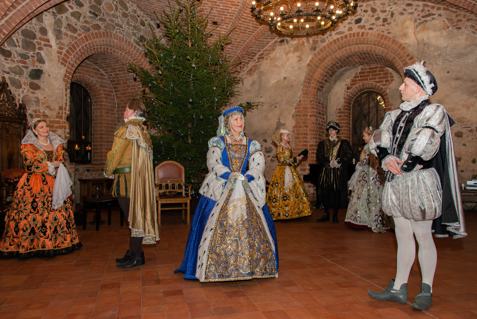 Istorinių šokių studija „Baltoji Pavana“